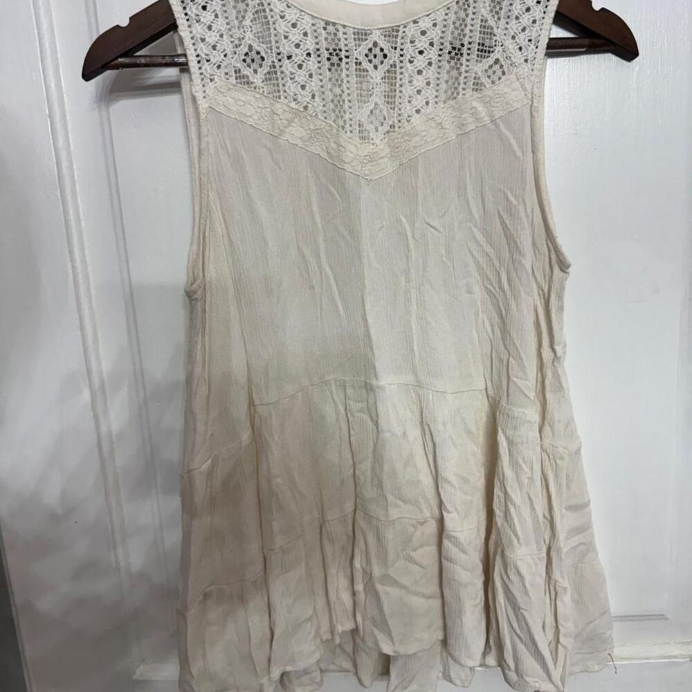 Maurices Women's Cream and White Blouse